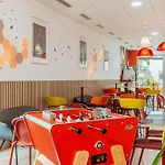 Adagio Access Centre 3*