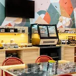 南锡中心阿德吉奥阿克瑟斯公寓式酒店