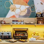 Hotel apartamentowy Adagio Access Centre 3*