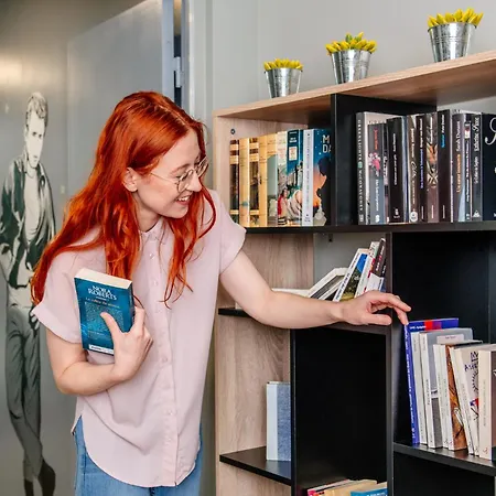 Adagio Access Centre Апарт-отель