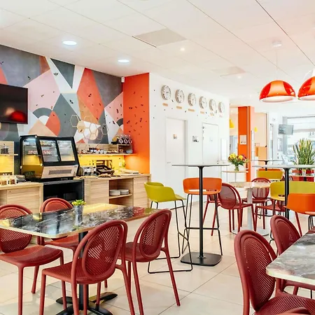 Adagio Access Centre Apart Otel