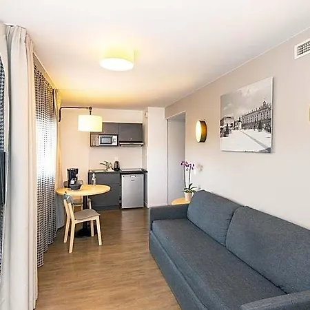 מלון דירות Adagio Access Centre נאנסי