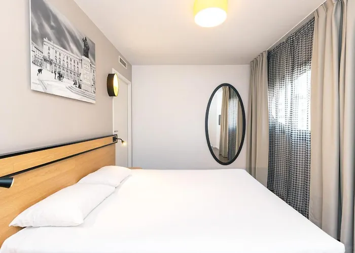 Adagio Access Centre 3* Νανσύ