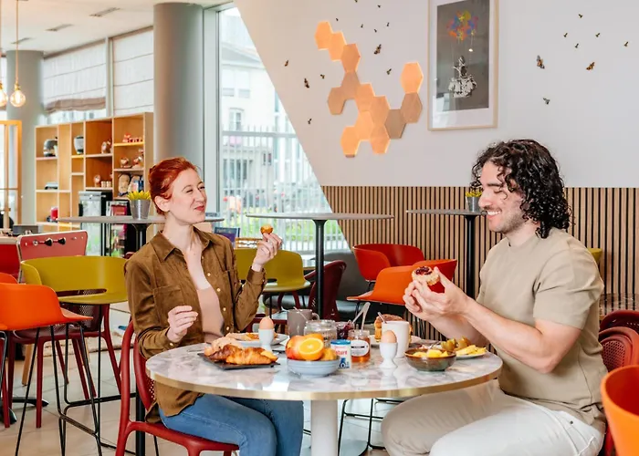 Adagio Access Centre Aparthotel 3*