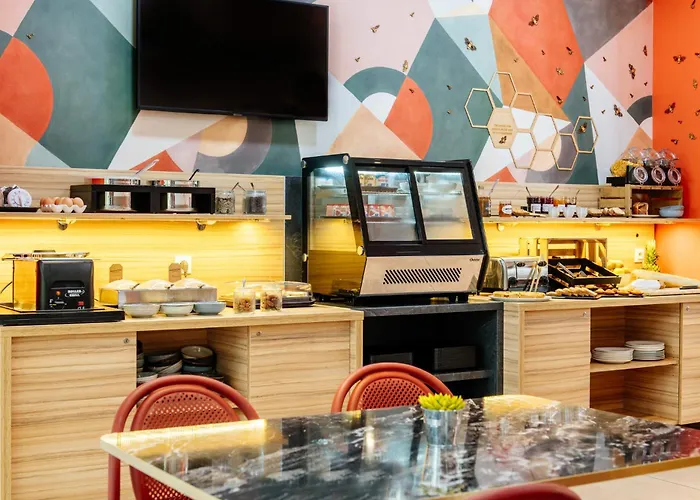 南锡中心阿德吉奥阿克瑟斯公寓式酒店