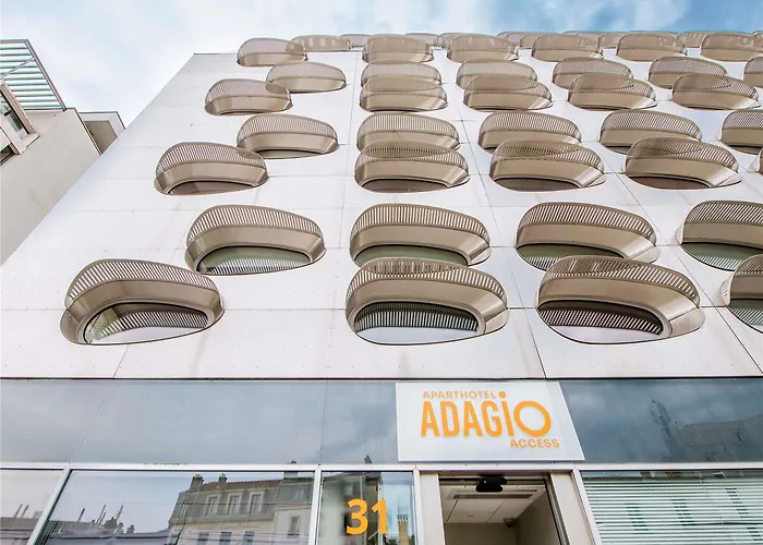 Adagio Access Centre Aparthotel 3*