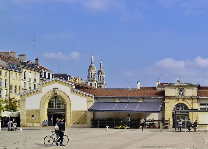 公寓式酒店 南锡中心阿德吉奥阿克瑟斯公寓式酒店 南锡